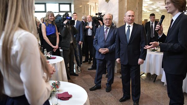 Президент РФ В. Путин провел заседание попечительского совета МГУ - Sputnik Беларусь