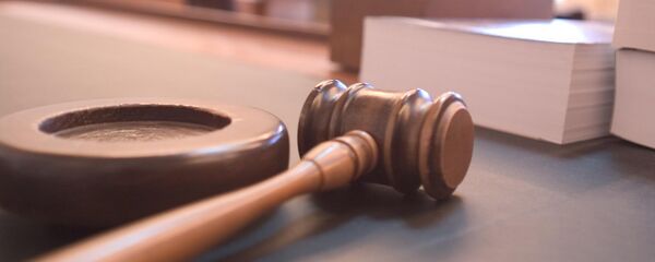 Молоток судьи, архивное фото Молоток судьи, архивное фото - Sputnik Беларусь