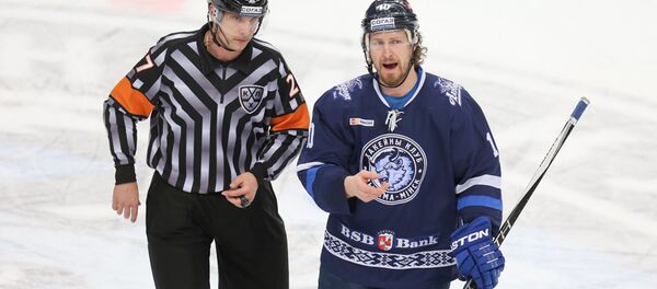 Нападающий минского Динамо Мэтт Эллисон Нападающий минского Динамо Мэтт Эллисон - Sputnik Беларусь