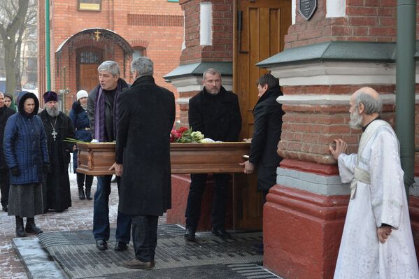 Вынос гроба из церкви - Sputnik Беларусь