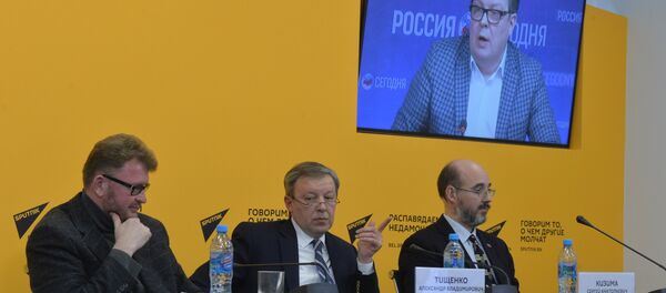 Видеомост Москва – Минск на тему: Безвизовый режим для иностранцев в Беларуси: вызовы для России - Sputnik Беларусь