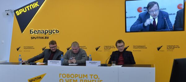 Видеомост Минск - Киев, посвященный прогнозу развития торгово-экономических отношений между Беларусью и Украиной на 2017 год - Sputnik Беларусь