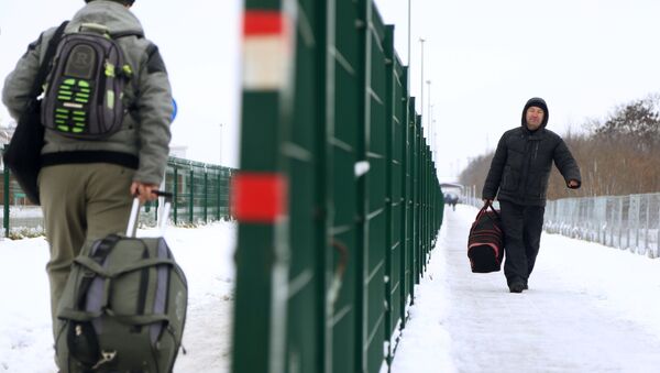 Забор на границе, архивное фото - Sputnik Беларусь