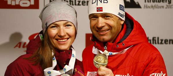 Биатлонисты Дарья Домрачева и Уле Эйнар Бьорндален - Sputnik Беларусь