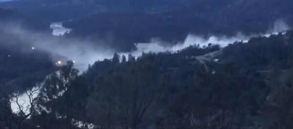 Разрушение плотины в США - Sputnik Беларусь