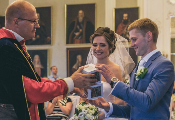 Заключэнне шлюбу ў Мірскім замку - Sputnik Беларусь