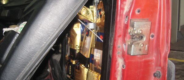 Контрабандный кофе в машине - Sputnik Беларусь