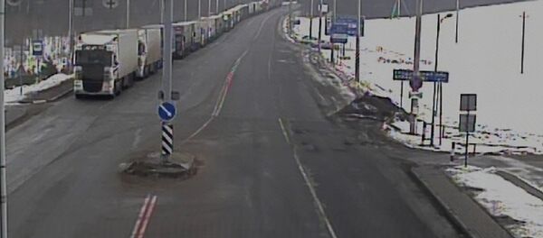 Очередь из фур в ПП Бенякони - Sputnik Беларусь