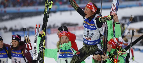 Сборная Германии празднует победу - Sputnik Беларусь