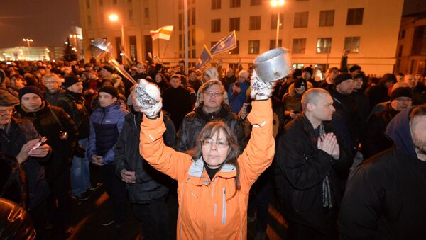 Марш против декрета о тунеядцев в Минске - Sputnik Беларусь