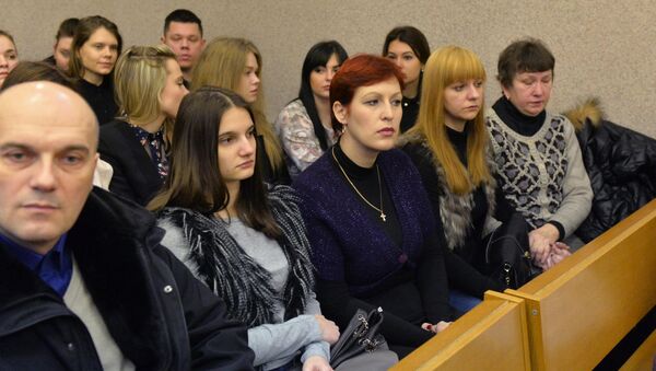 Семья женщины, погибшей в ТЦ Новая Европа - Sputnik Беларусь