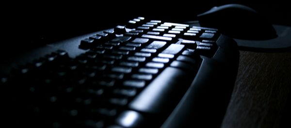 Клавиатура и мышь Клавиатура и мышь - Sputnik Беларусь