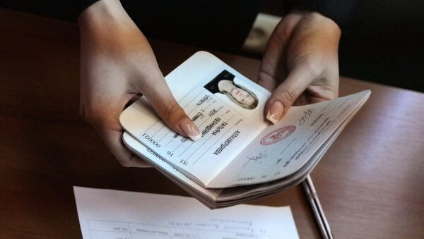 В ДНР начали выдавать собственные паспорта - Sputnik Беларусь