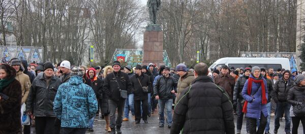 Марш против декрета №3 в Бресте 26 февраля - Sputnik Беларусь