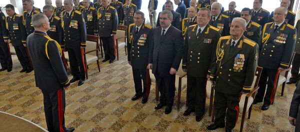 Шуневич вручил генералам медали 100 лет белорусской милиции - Sputnik Беларусь