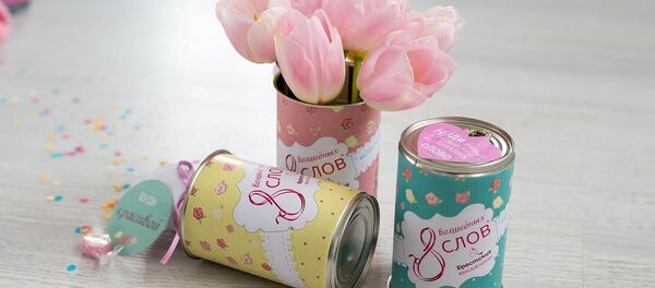 Падарункавыя шкарпэткі да 8 Сакавіка Падарункавыя шкарпэткі да 8 Сакавіка - Sputnik Беларусь