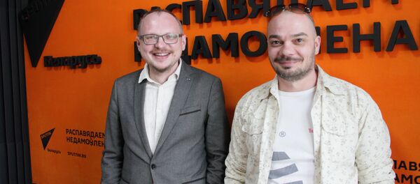 Сценарист, режиссер, продюсер Андрей Курейчик и режиссер, клипмейкер, музыкант Максим Сирый - Sputnik Беларусь