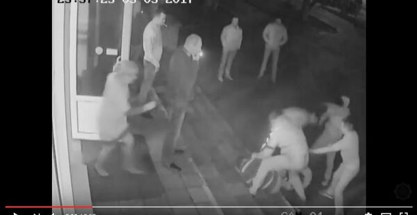 Видео смертельной драки на Гродненской дискотеке - Sputnik Беларусь
