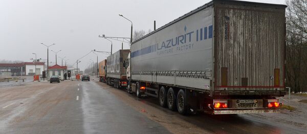 Очередь из фур на белорусско-литовской границе, архивное фото - Sputnik Беларусь