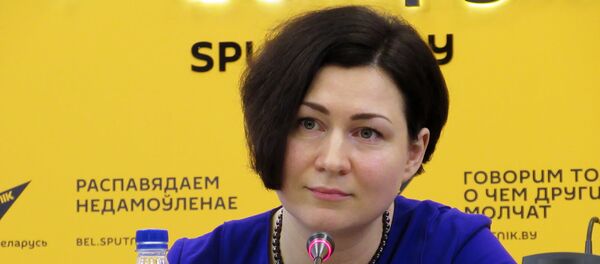 Старшыня Мінскай гарадской натарыяльнай палаты Алена Мяцельская Старшыня Мінскай гарадской натарыяльнай палаты Алена Мяцельская - Sputnik Беларусь