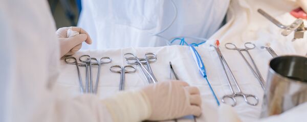 Врачи в операционной, архивное фото - Sputnik Беларусь