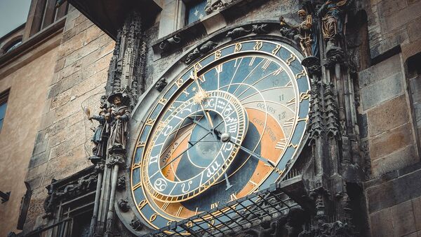 Часы на Староместской площади в Праге - Sputnik Беларусь