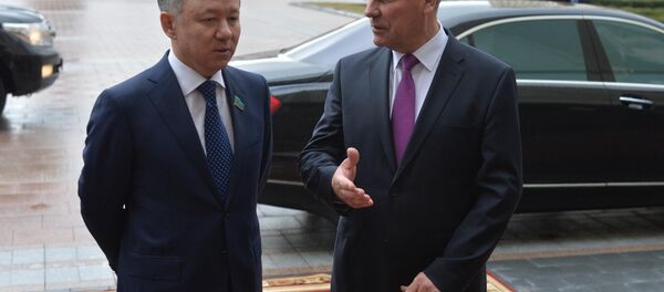 Владимир Андрейченко (справа) и Нурлан Нигматулин - Sputnik Беларусь