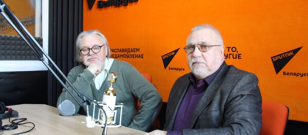 Кампазітар Алег Залятнёў і вядомы сцэнарыст і прадзюсар Сяргей Макарэй - Sputnik Беларусь