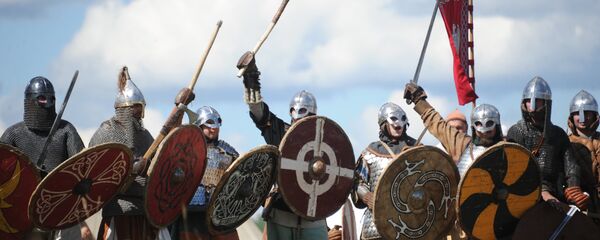 Ваенна-гістарычны фестываль Воінава поле, архіўнае фота Ваенна-гістарычны фестываль Воінава поле, архіўнае фота - Sputnik Беларусь