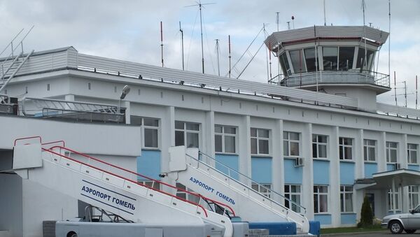 Гомельский аэропорт, июнь 2014 года - Sputnik Беларусь