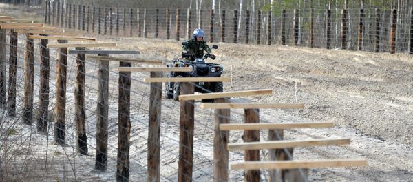 Патруль границы на квадроцикле - Sputnik Беларусь