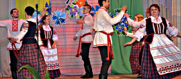 Танцавальны гурт Разгуляй - Sputnik Беларусь