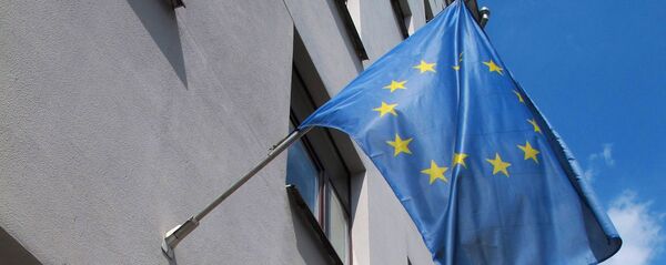 Сцяг ЕС на будынку Прадстаўніцтва ў Мінску - Sputnik Беларусь