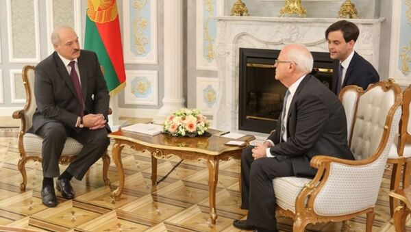 Встреча президента Беларуси Александра Лукашенко со старшим вице-президентом Всемирного банка Кайлом Питерсом - Sputnik Беларусь