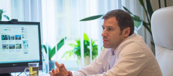 Руководитель РНПЦ трансплантации органов и тканей Олег Руммо, архивное фото - Sputnik Беларусь