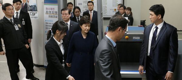 В ночь на пятницу прокуратура задержала экс-президента Южной Кореи Пак Кын Хе - Sputnik Беларусь