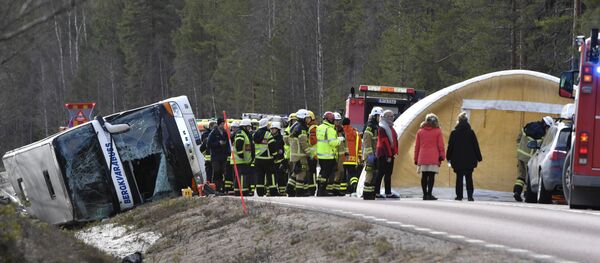 Три человека погибли в результате аварии школьного автобуса в Швеции - Sputnik Беларусь