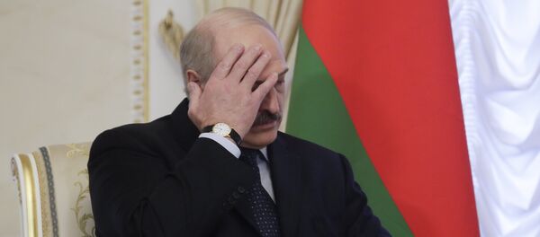 Президент Беларуси Александр Лукашенко в Санкт-Петербурге 3 апреля 2017 года - Sputnik Беларусь