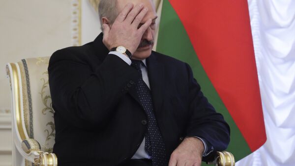 Президент Беларуси Александр Лукашенко в Санкт-Петербурге 3 апреля 2017 года - Sputnik Беларусь