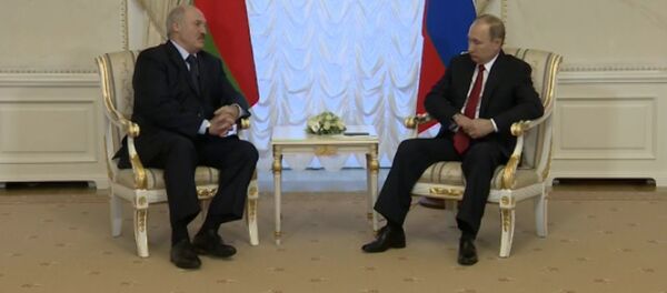 Видеофакт: заявление Путина и Лукашенко в связи со взрывом в Петербурге Видеофакт: заявление Путина и Лукашенко в связи со взрывом в Петербурге - Sputnik Беларусь