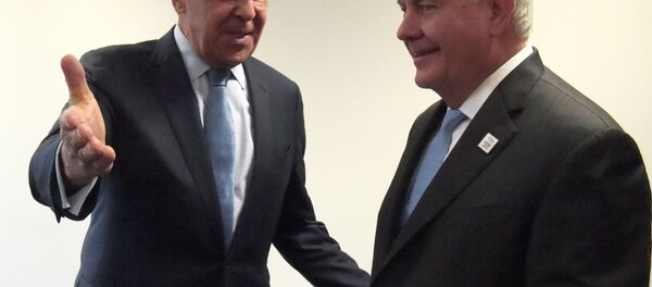 Міністр замежных спраў РФ Сяргей Лаўроў (злева) і дзяржаўны сакратар ЗША Рэкс Тылерсан - Sputnik Беларусь