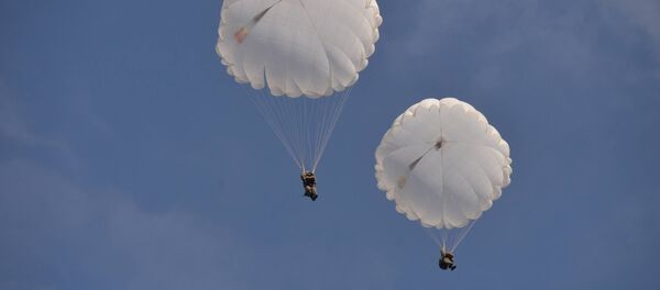 Совместные учения сил ВДВ России и Сил спецопераций Беларуси Совместные учения сил ВДВ России и Сил спецопераций Беларуси - Sputnik Беларусь