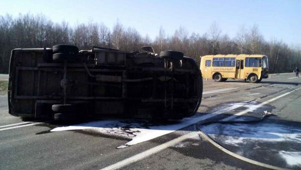 Авария со школьным автобусом под Бешенковичами - Sputnik Беларусь