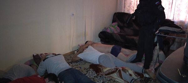 Задержание предполагаемых вербовщиков в Петербурге - Sputnik Беларусь