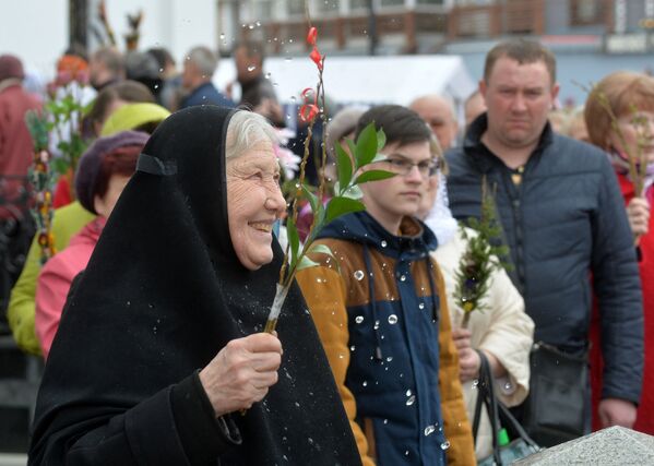 Вербное воскресенье - последний праздник перед главным для всех христиан днем - Пасхой. - Sputnik Беларусь