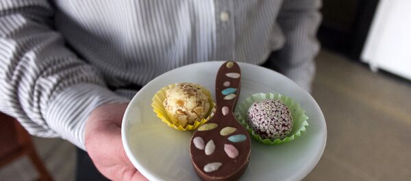 Брестчанин делает конфеты с плесенью и крапивой - Sputnik Беларусь