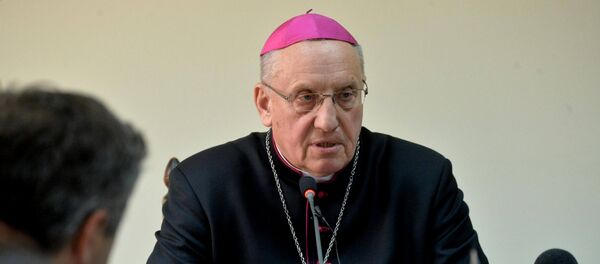 Мітрапаліт Мінска-Магілёўскі арцыбіскуп Тадэвуш Кандрусевіч Мітрапаліт Мінска-Магілёўскі арцыбіскуп Тадэвуш Кандрусевіч - Sputnik Беларусь