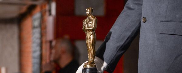 Статуэткі амерыканскай кінапрэміі Оскар Статуэткі амерыканскай кінапрэміі Оскар - Sputnik Беларусь