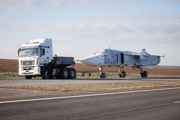 Су-24М проектировался в 1970-х - Sputnik Беларусь