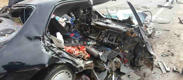 Разбитая в результате ДТП Mazda - Sputnik Беларусь